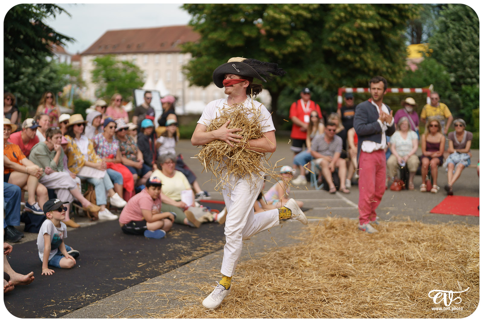 LE MARIAGE FORCÉ (DE MOLIÈRE) - CIE 800 LITRES DE PAILLE)